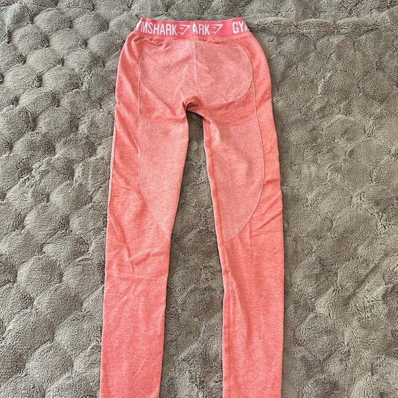 Gymshark Pink Leggings - Picture 6 of 8